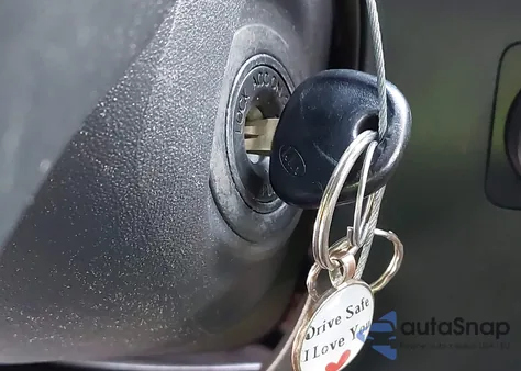 2010 Kia Soul ! from USA, damaged, VIN KNDJT2A29A7073870